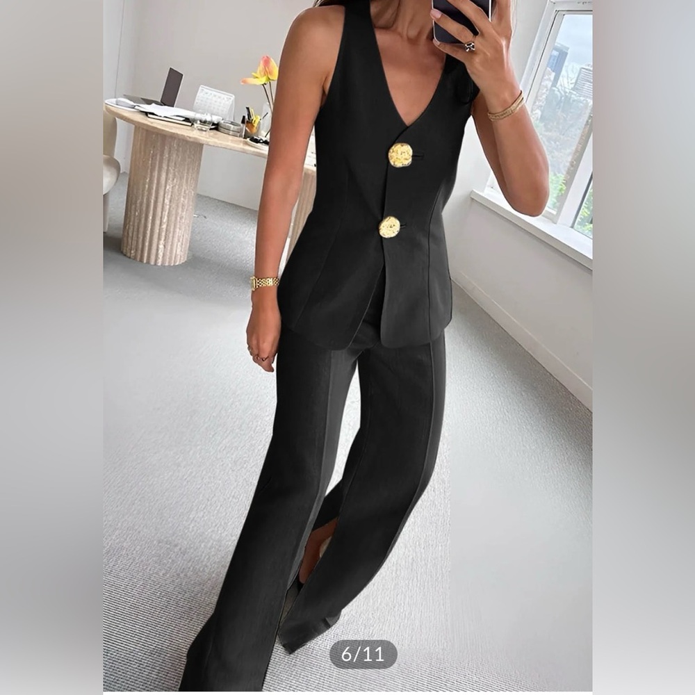 COMMENSE Woman’s Black Button Split Sleeveless Pa… - image 1